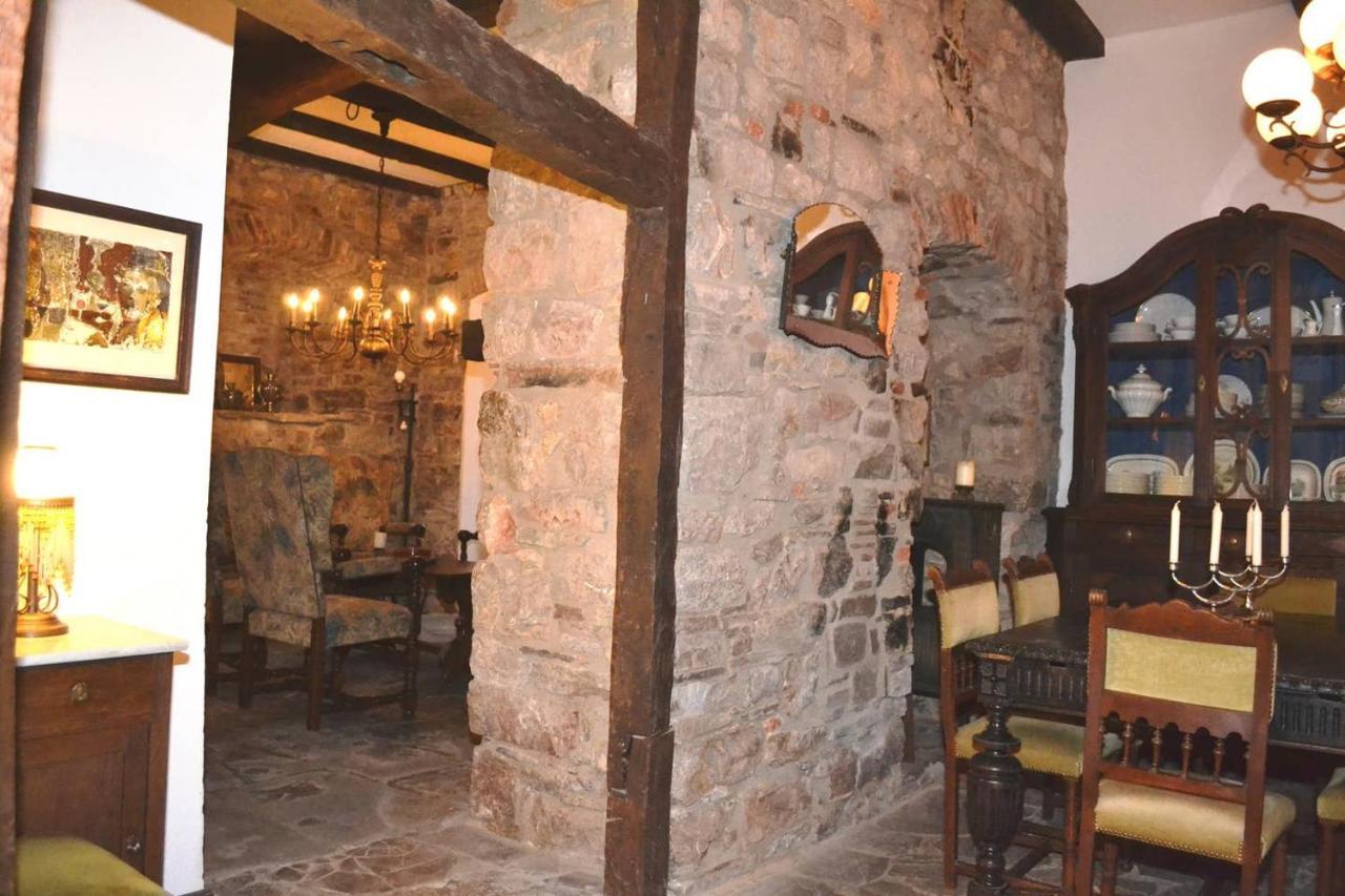 Denkmal Posthalterhof von Thurn und Taxis erbaut, 246 qm, mit Sauna Blankenheim  Exterior foto